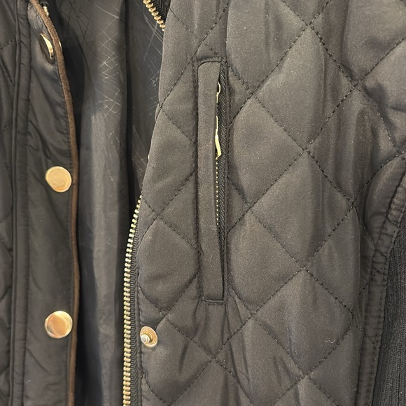 Suzy shier black jacket with gold color trim. Side pockets with zipper. - Picture 6 of 6